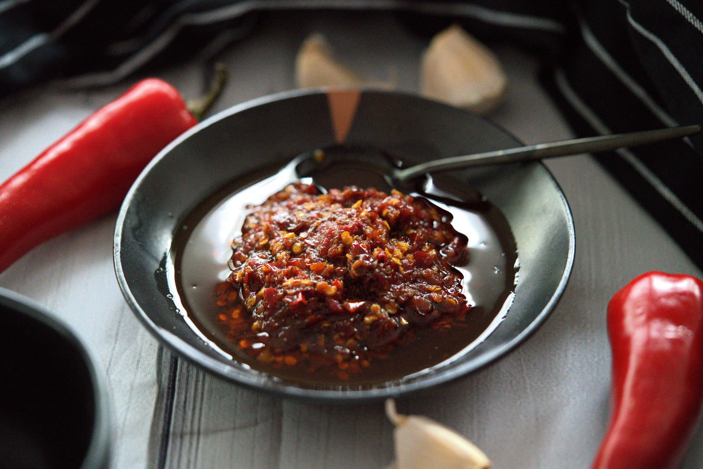 Volcano Garlic Chili (Spicy) ππ₯